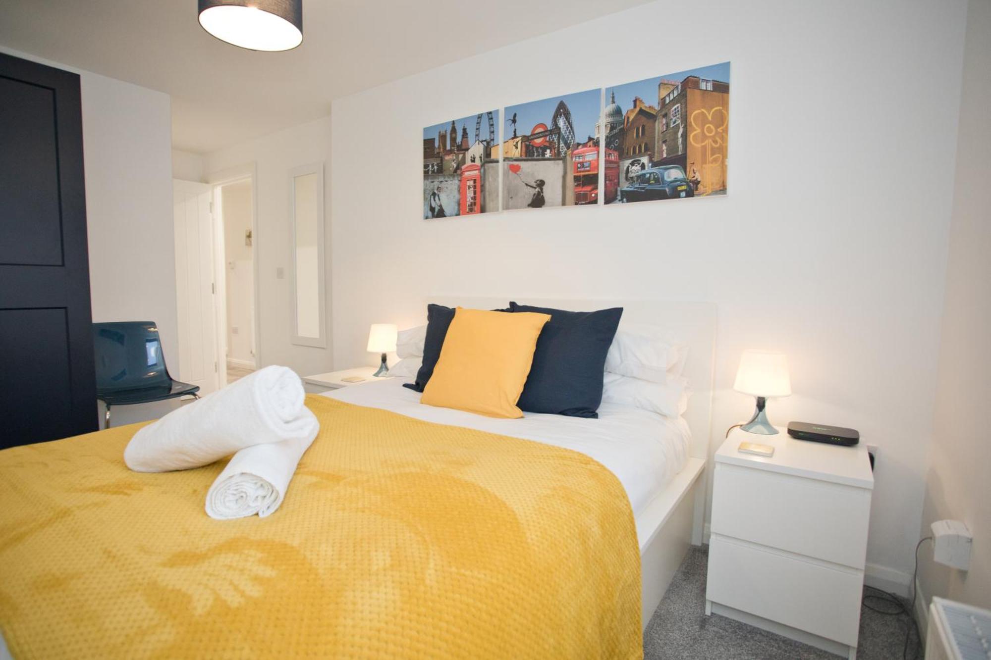Sea Air - 2 Bedrooms - Parking - Mins To Beach ボーンマス エクステリア 写真