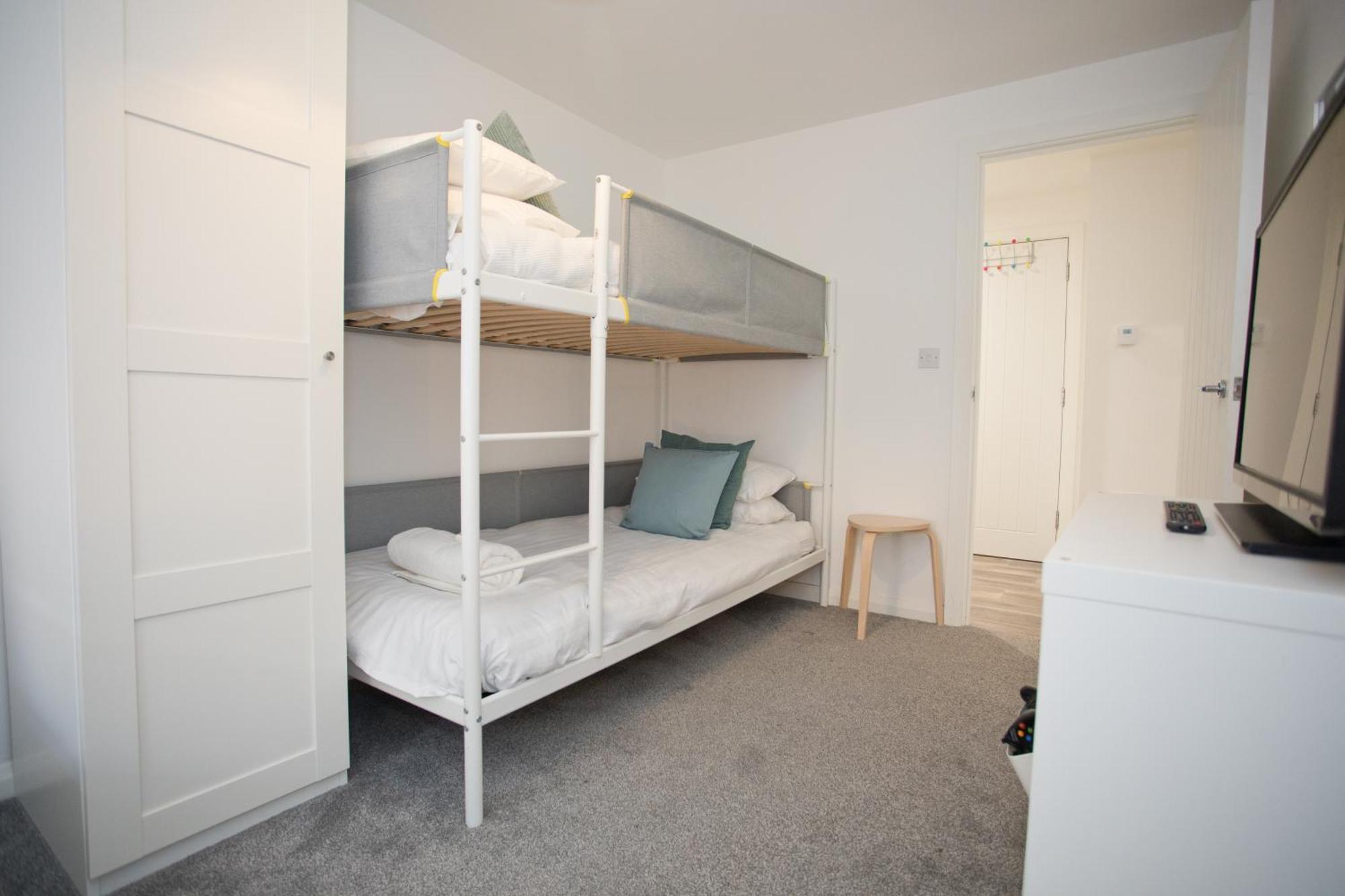 Sea Air - 2 Bedrooms - Parking - Mins To Beach ボーンマス エクステリア 写真