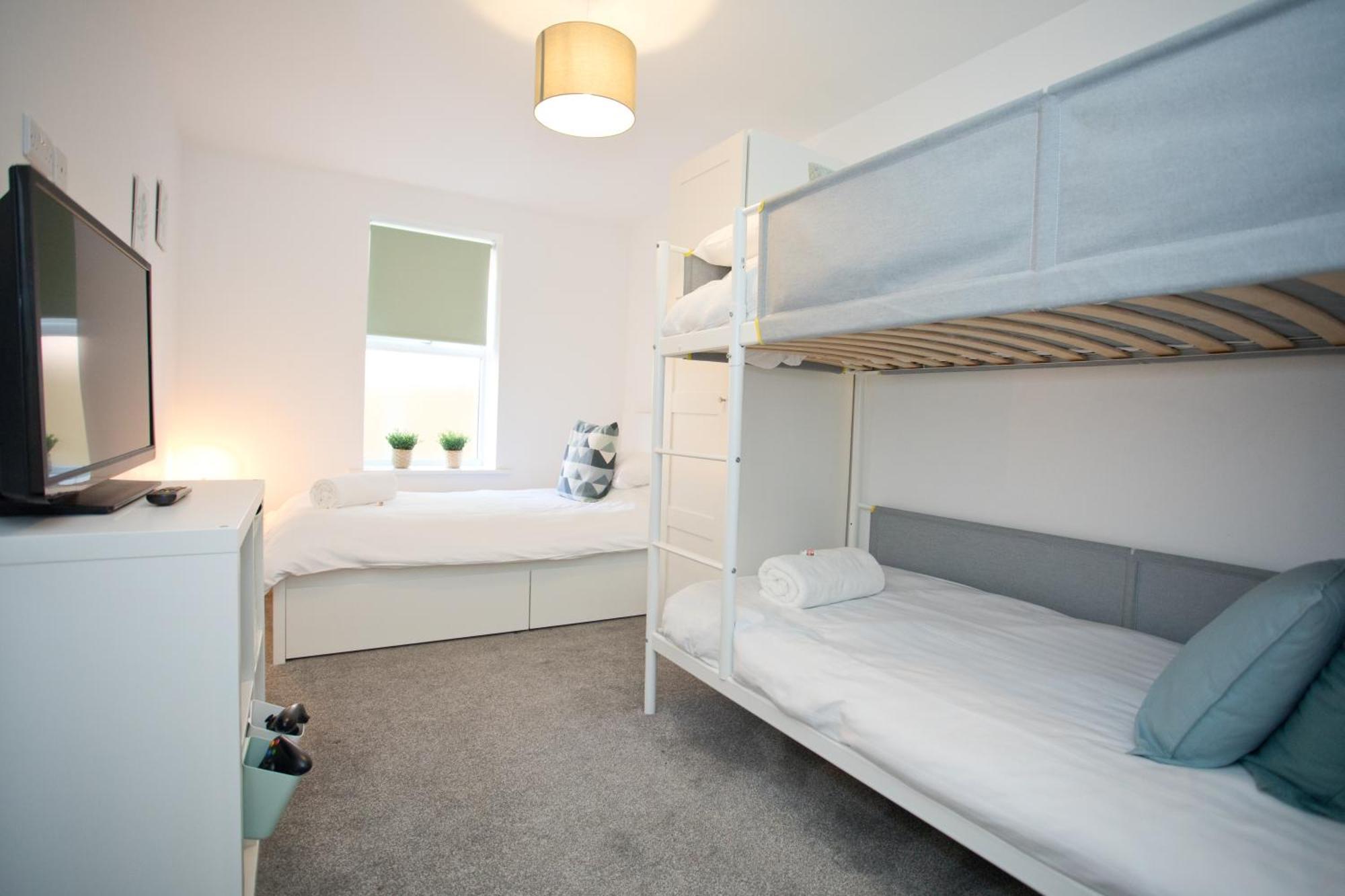 Sea Air - 2 Bedrooms - Parking - Mins To Beach ボーンマス エクステリア 写真